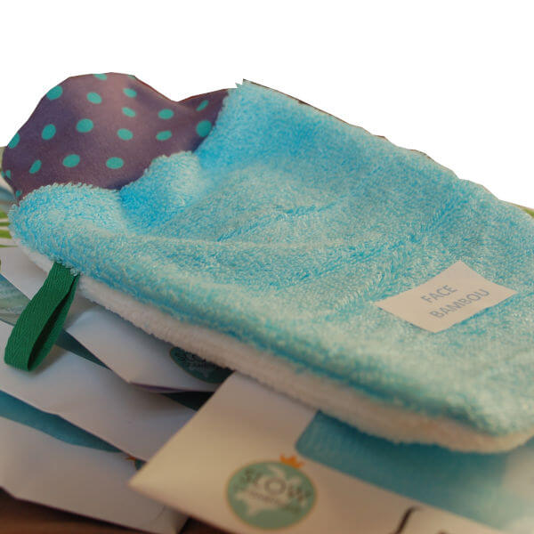 10 serviettes démaquillantes en microfibres - Blanches